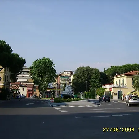 Appartamento Marina Marina Di Carrara Extérieur photo