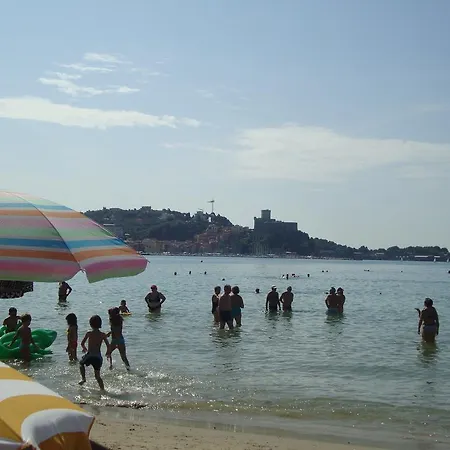 Appartamento Marina Marina Di Carrara Chambre photo